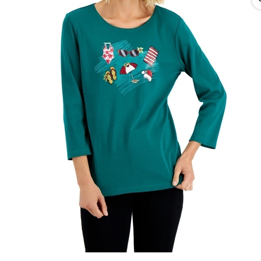 NWT Karen Scott green holiday beach long sleeve top green and sparkle size small